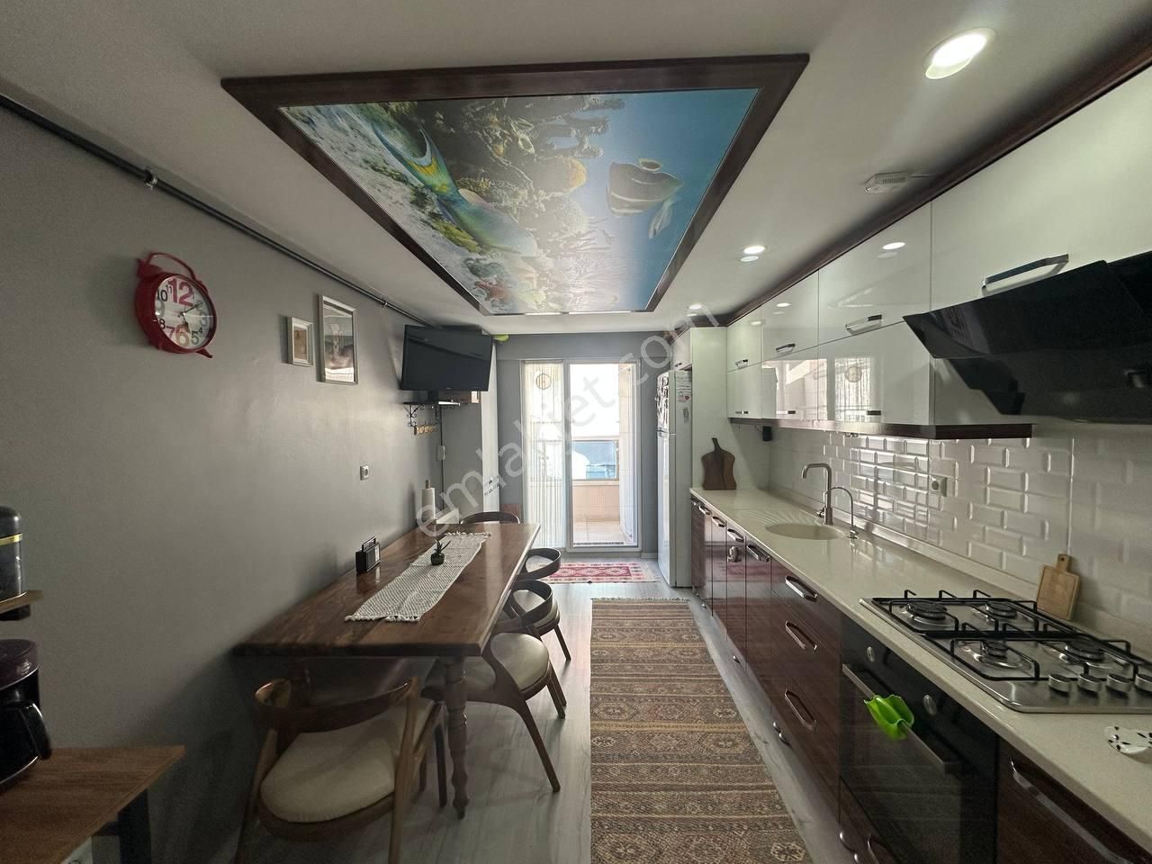 Misket Mah. Panoramik Manzaralı 200 M², 4+1, Asansörlü Dubleks