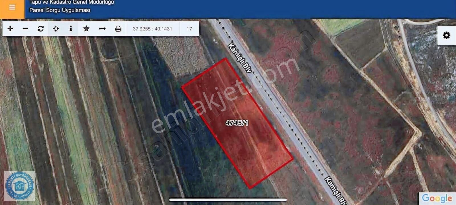 Havaalanı Çevre Yolunda Satılık Ticari İmarlı Arsa