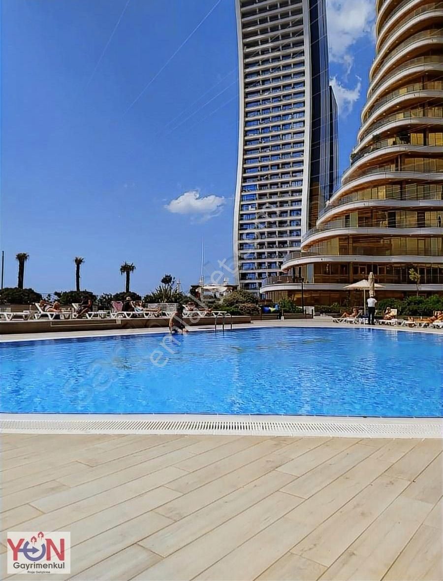 İstmarina,da Eşyalı 1+0 Deniz Manzaralı Boş Kiralık Daire