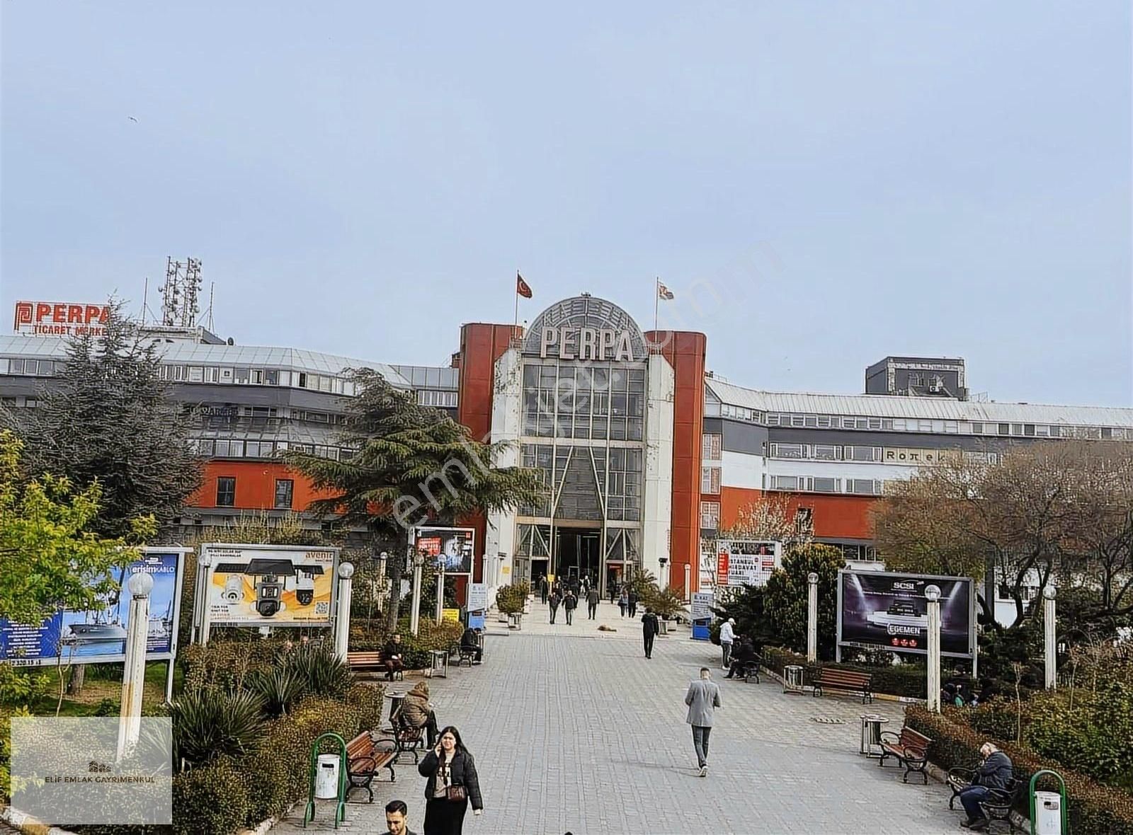 Perpa Ticaret Merkezi B -6.kat Satılık Dükkan