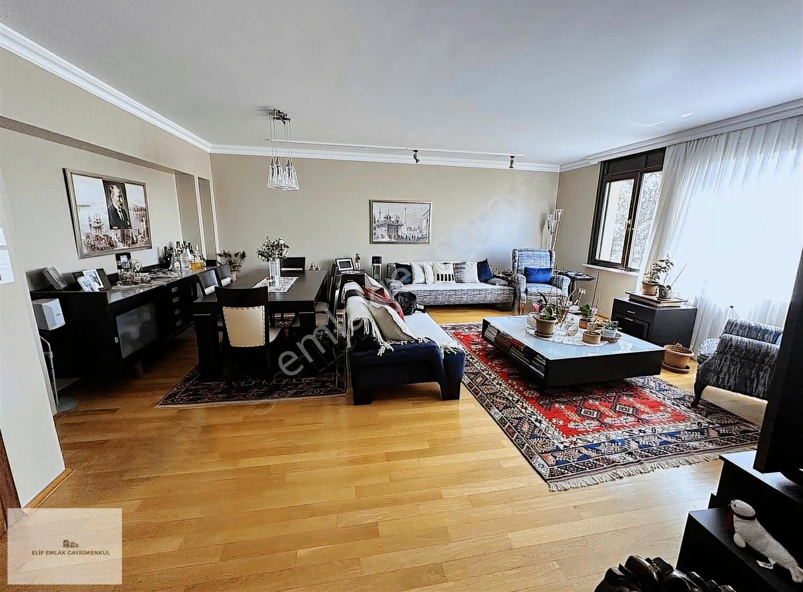 Sinpaş Boğaziçi Malikanesinde Satılık 2+1 136 M2 Daire