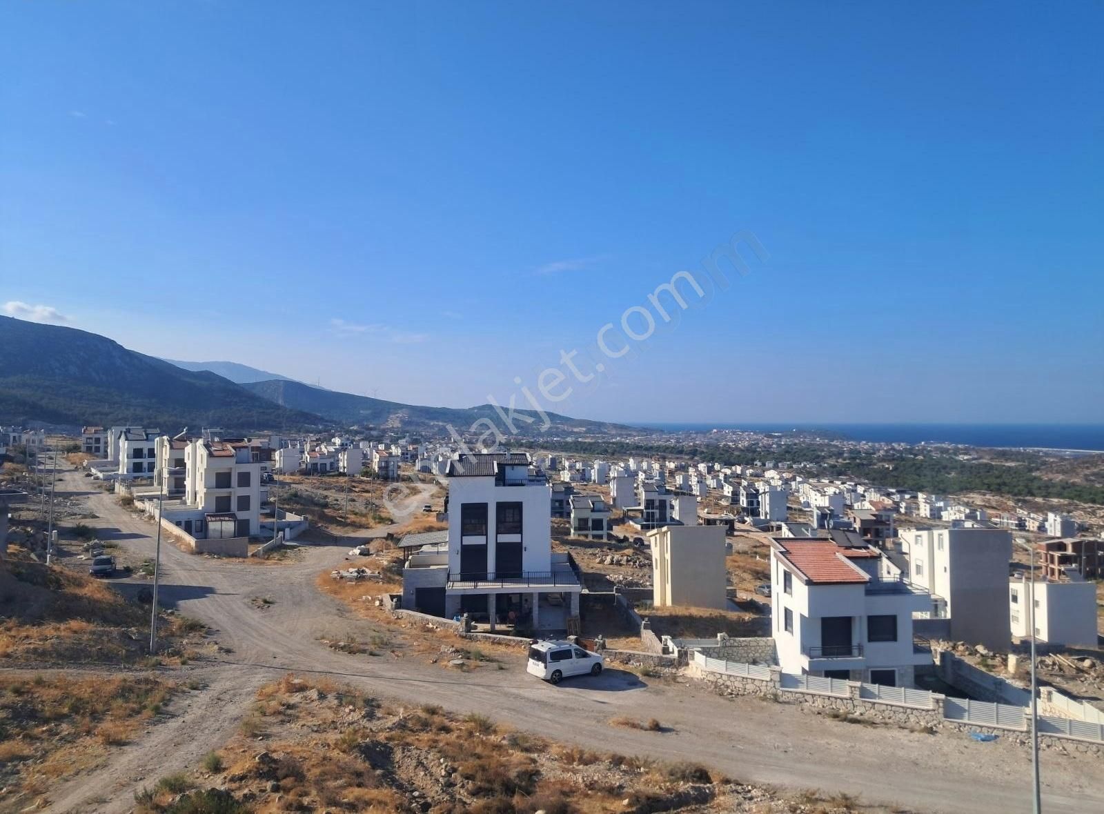 Mordogan Kamukentte 3.5 Kat Trıplex Imarlı Arsa - Görsel 28