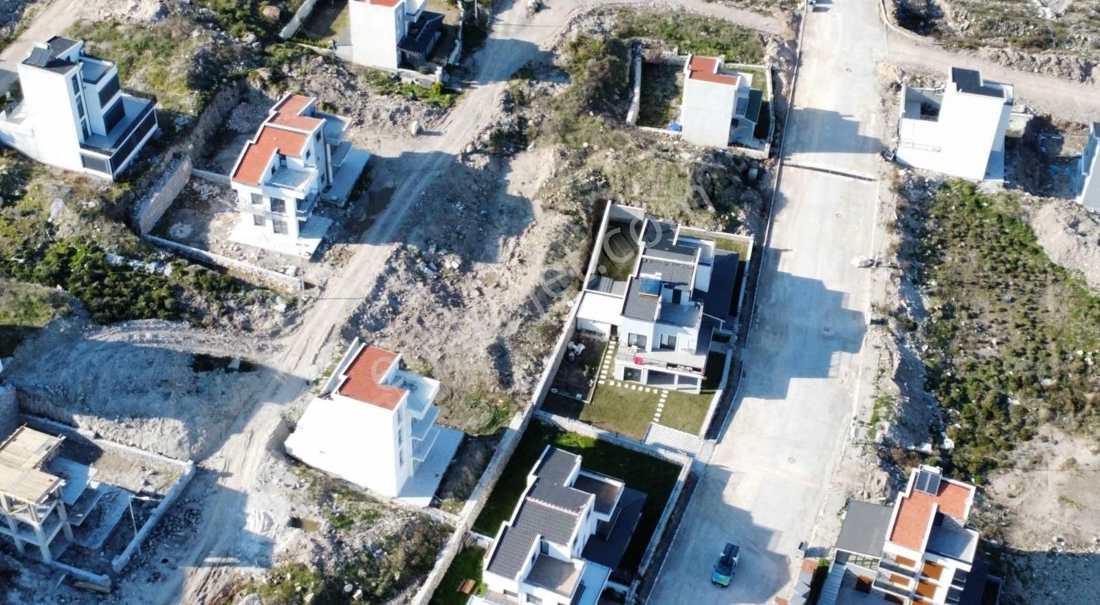 Mordogan Kamukentte 3.5 Kat Trıplex Imarlı Arsa - Görsel 17