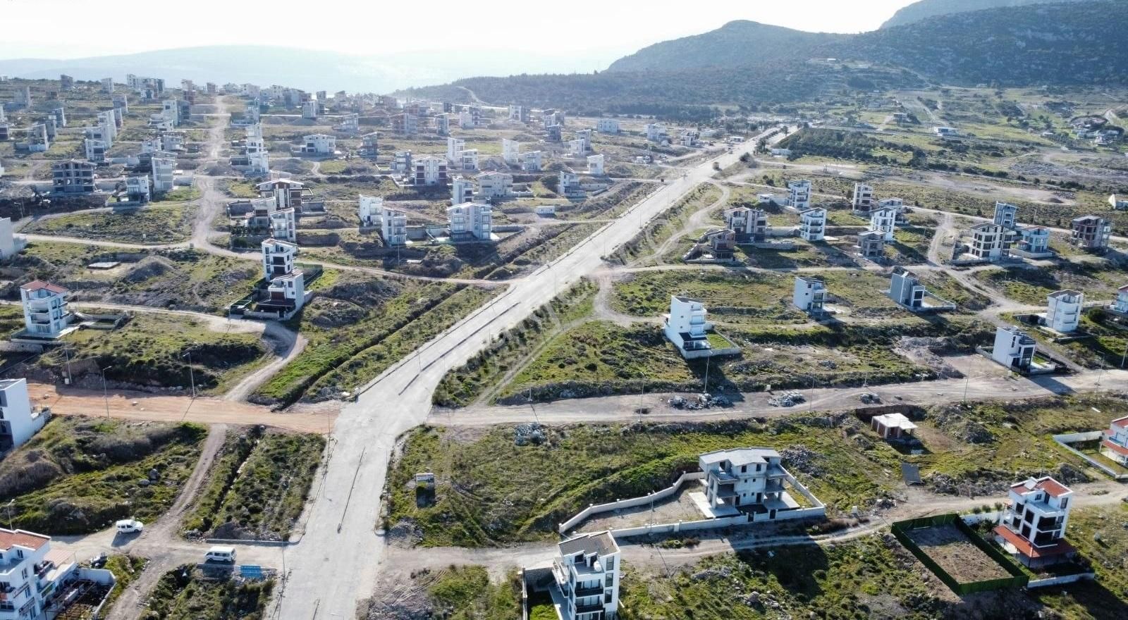 Mordogan Kamukentte 3.5 Kat Trıplex Imarlı Arsa - Görsel 21