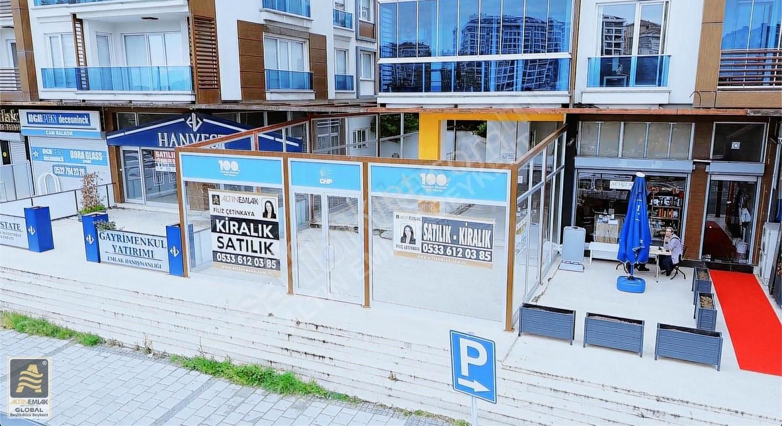 Beylikdüzü Yaşam Vadisine Cephe İskanlı Bacalı Satılık Dükkan