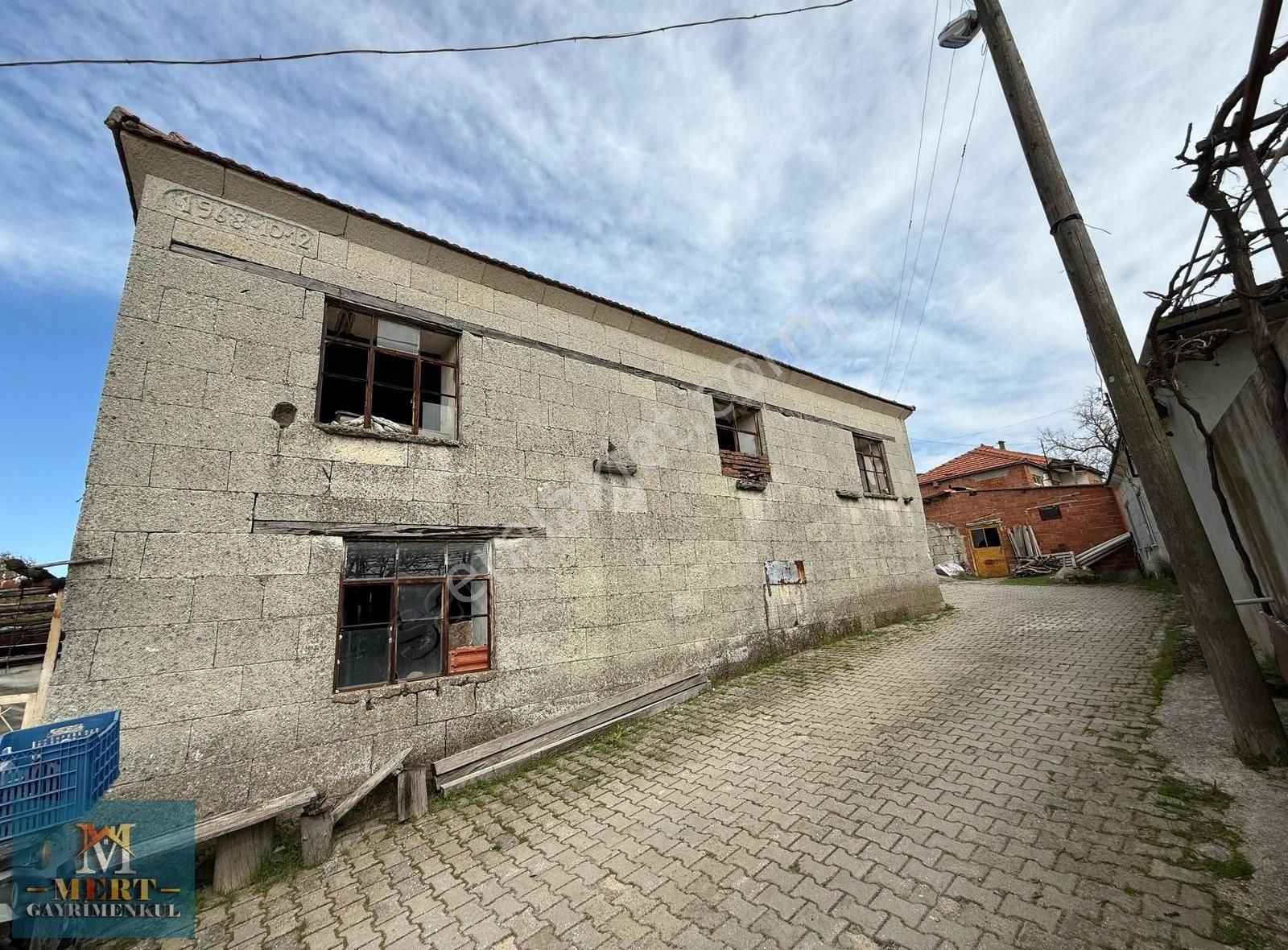 Çanakkale Ayvacık Akçin Köyünde Müstakil Köy Evi