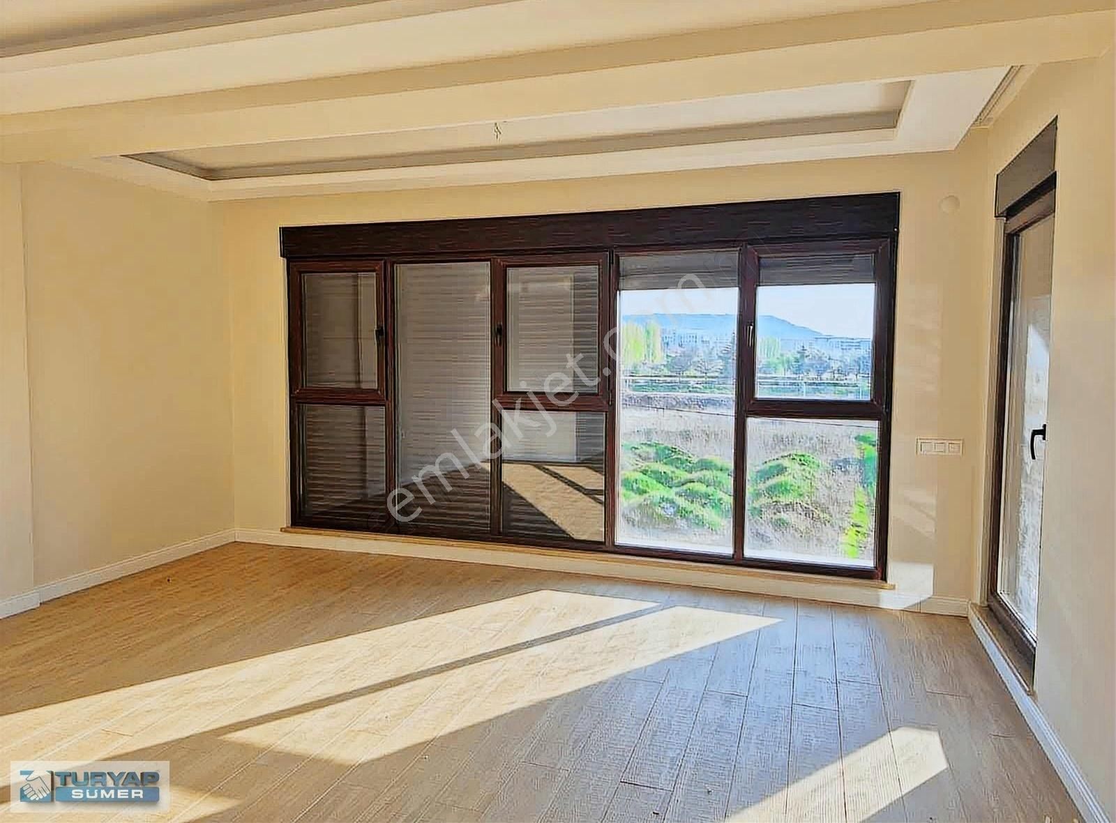 Turyap Sümerden Kızılyer Site İçi Kiralık Lüks 3+1 Ara Kat Daire