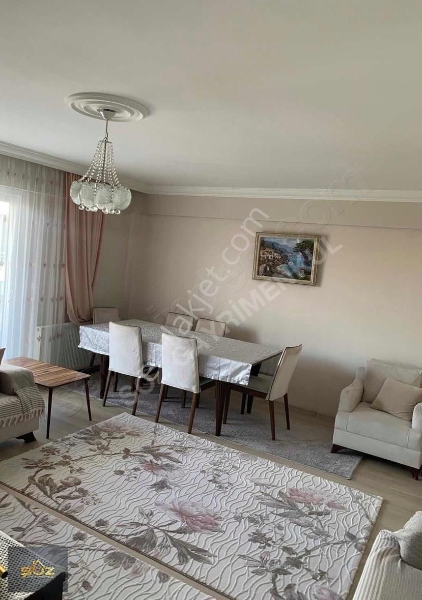 Tariş Mevki 1.kat Asansörlü 135m2 3+1 Satılık 5 Yıllık Daire