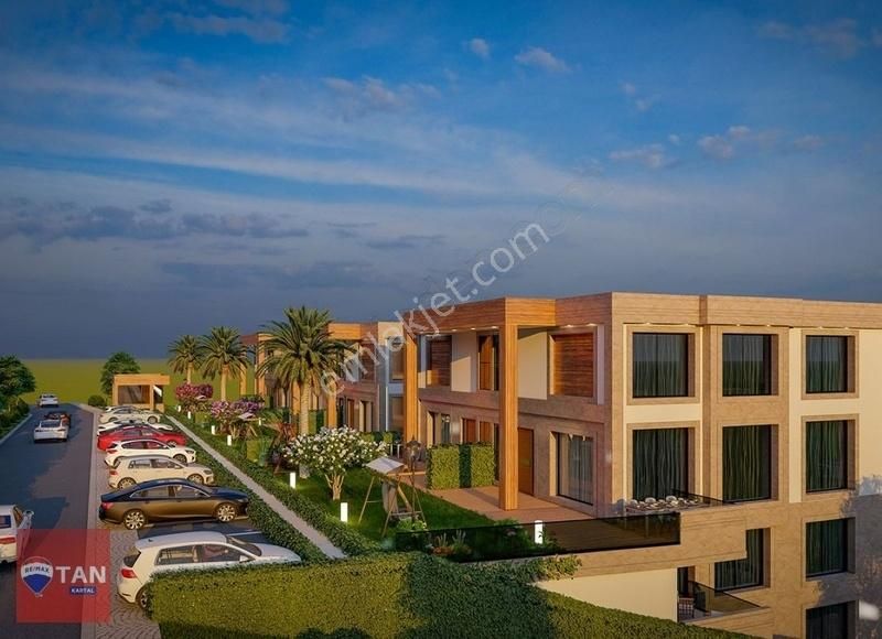 Pendik Çamlık Villa Sitesinde Deniz Manzaralı 4+1 Daire