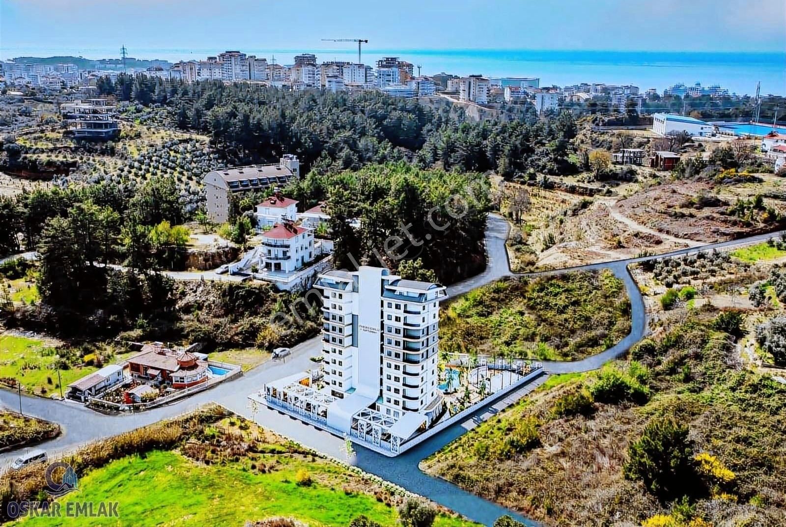 Avsallar Doğa İle İç İçe Havuzlu Lüks Daireler