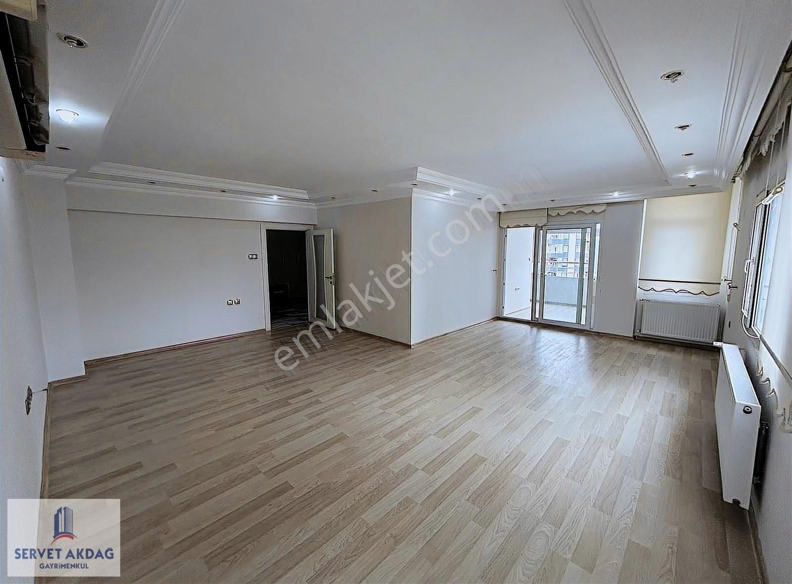 Çukurovada Turgut Özalda 3+1 Kapalı Mutfak Satılık Daire