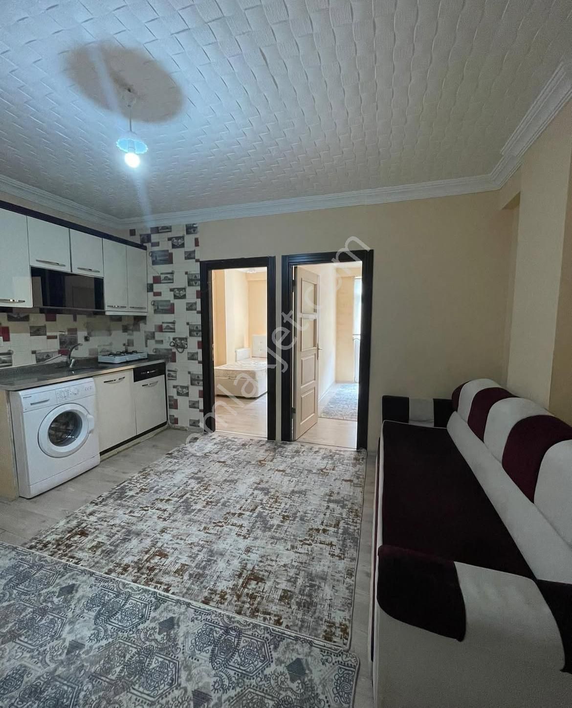 Isparta Fatih Mahallesinde Satılık 2+1 Satılık Eşyalı Apart