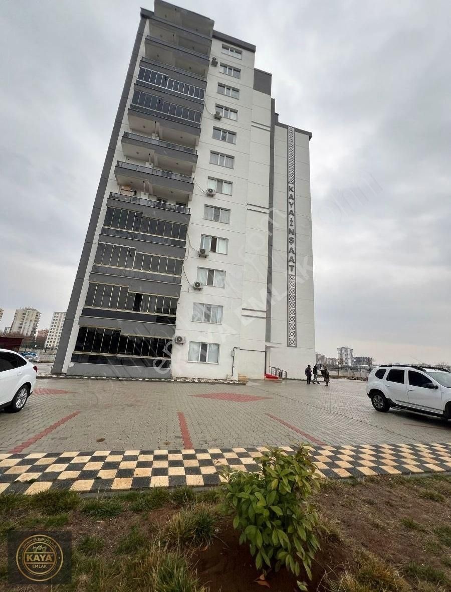 Kaya Emlâk Tan Acil Satılık Fuar Arkasında 2+1