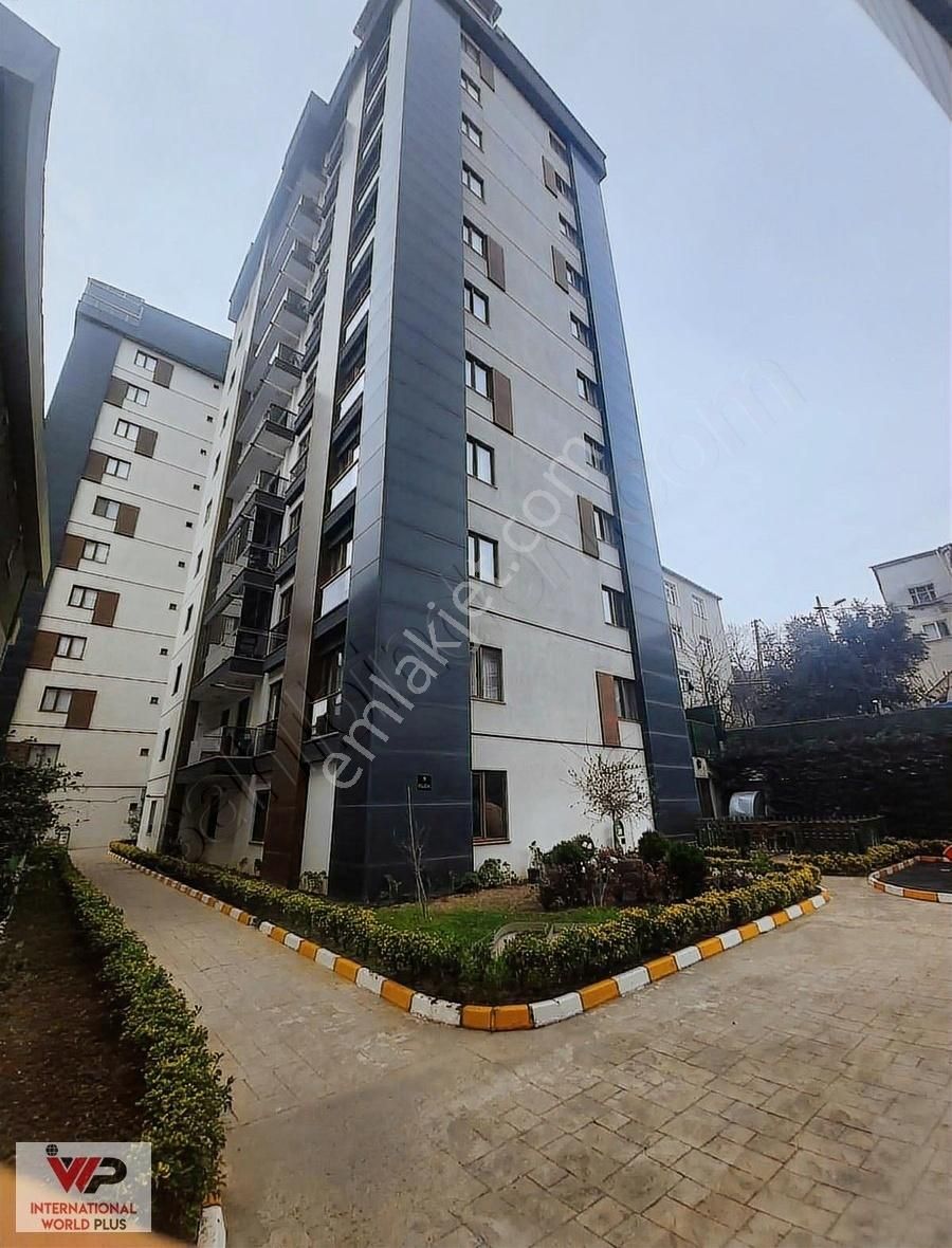 Ferman Park Sitesi Arakat 2+1 Metroya 5 Dak. Yürüme Mesafesinde