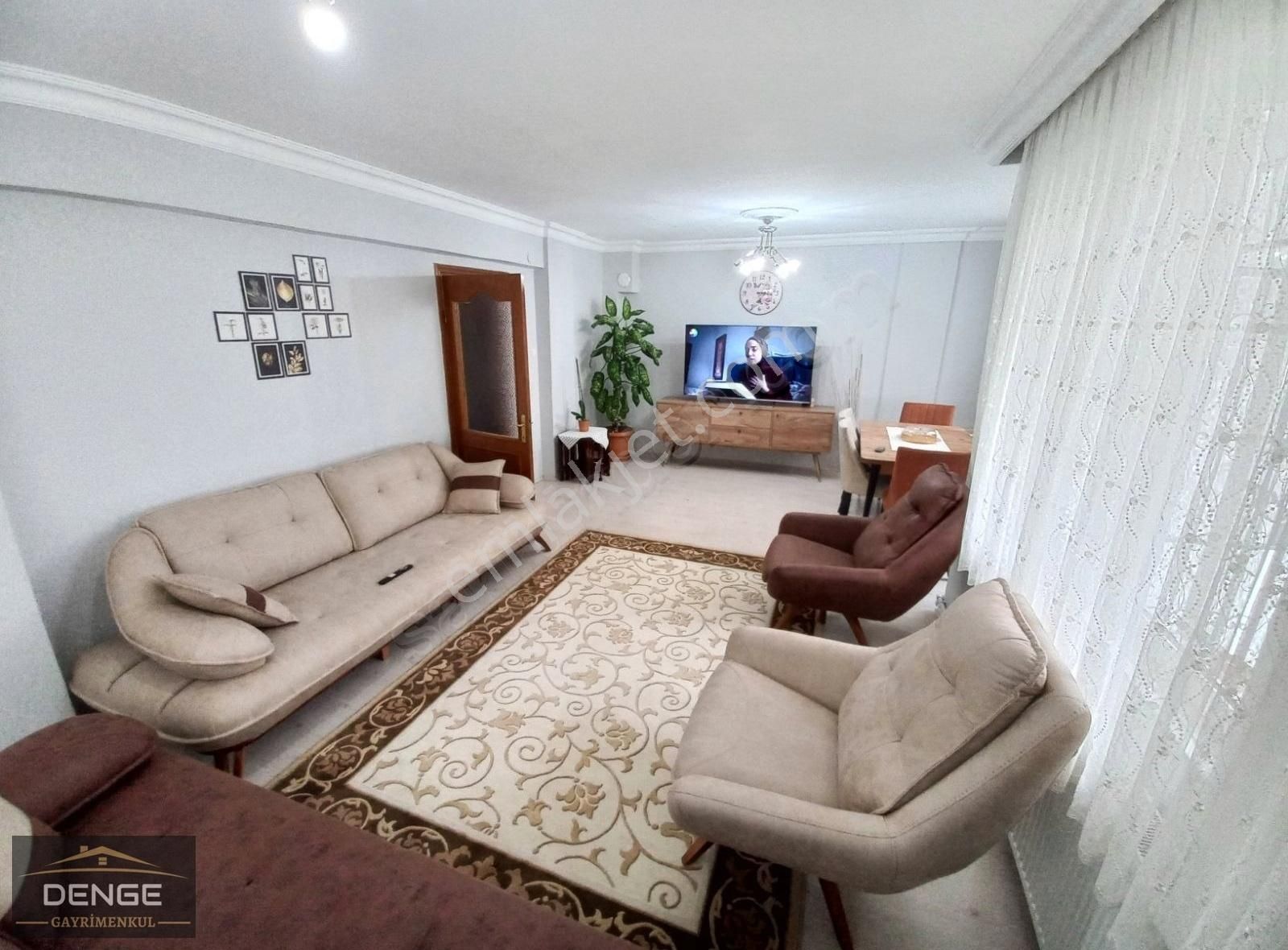 Bağlarbaşı Mh. Sokullu Caddesi Üzeri Site İçi Satılık 3+1 Daire