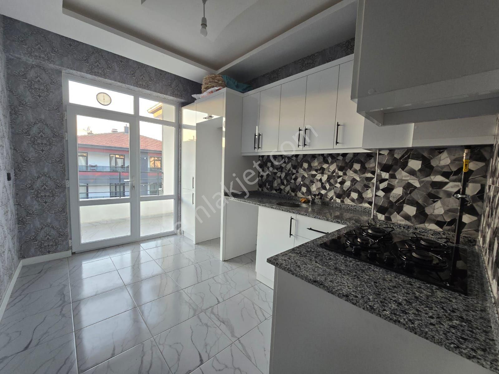 Konya Karatay Karaaslan Uzumcu Mah. 125 M2 2+1 Satılık Yenı 0 Daıre