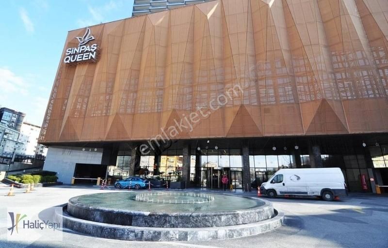 Sinpaş Queen Bomonti Satılık Yüksek Kat 2+1 Rezidans