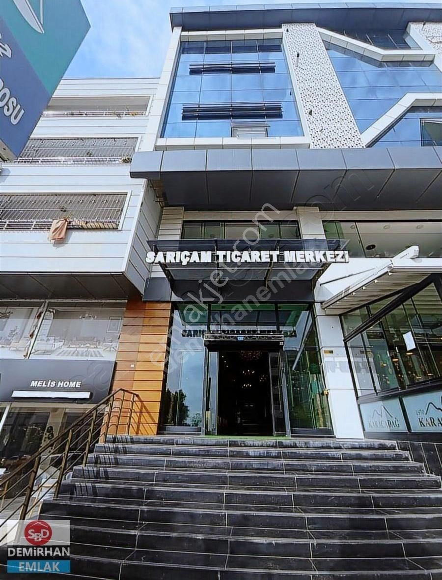 Demirhan Emlak'tan Sarıçam Ticaret Merkezinde Satılık İşyeri