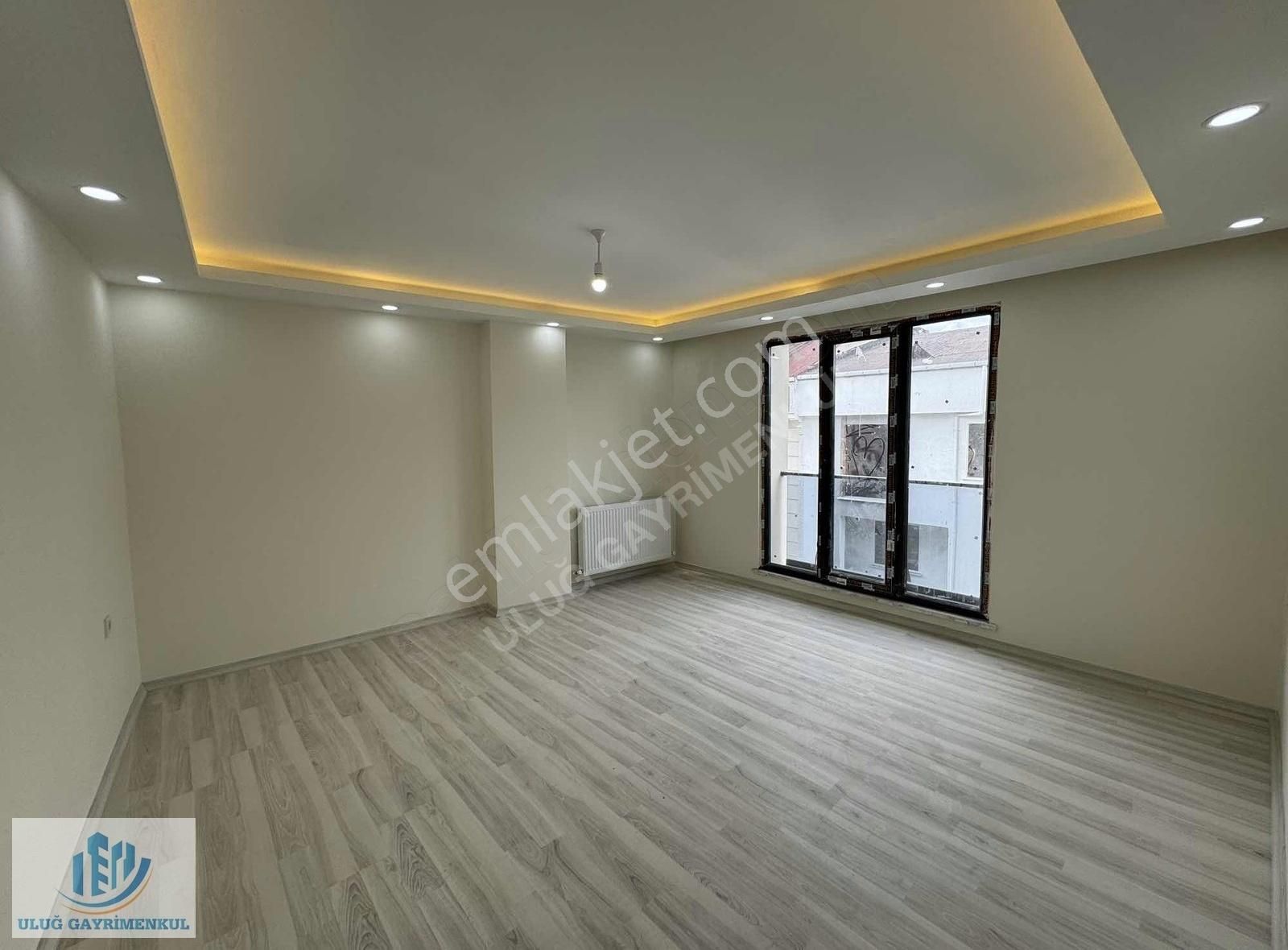 Arnavutköy Anadolu Mah Satılık 3+2 Çatı Dubleks Daire
