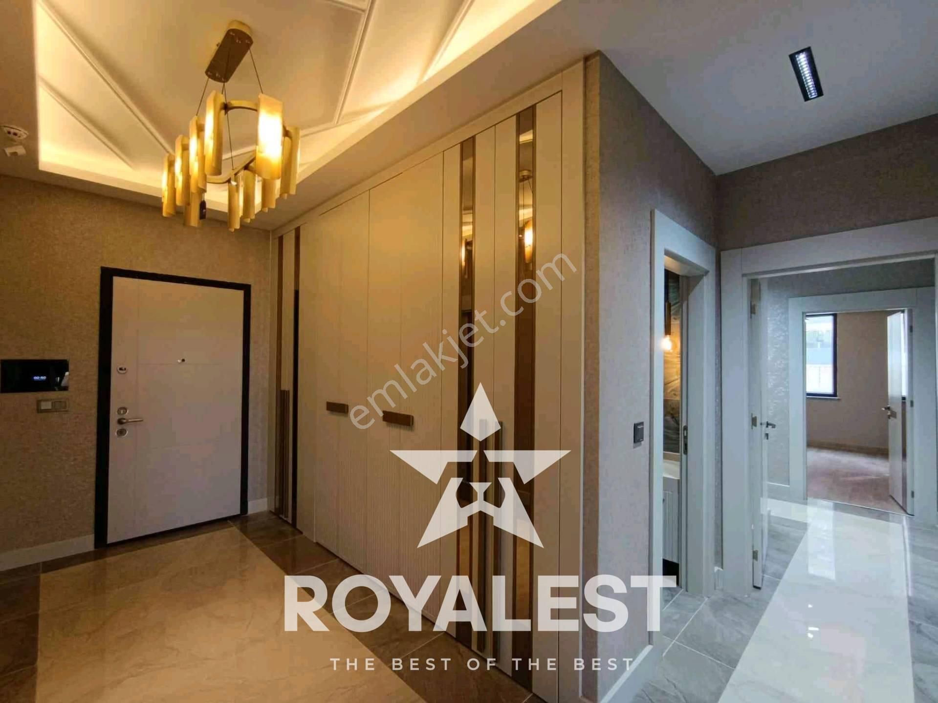 Royalest'ten Standartları Yıkan Projede Dev Kampanya!