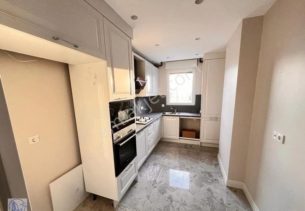 Yelken'den Çiftahavuzlar'da Bağdat'a Yakın 3+1 Sıfır - Görsel 8