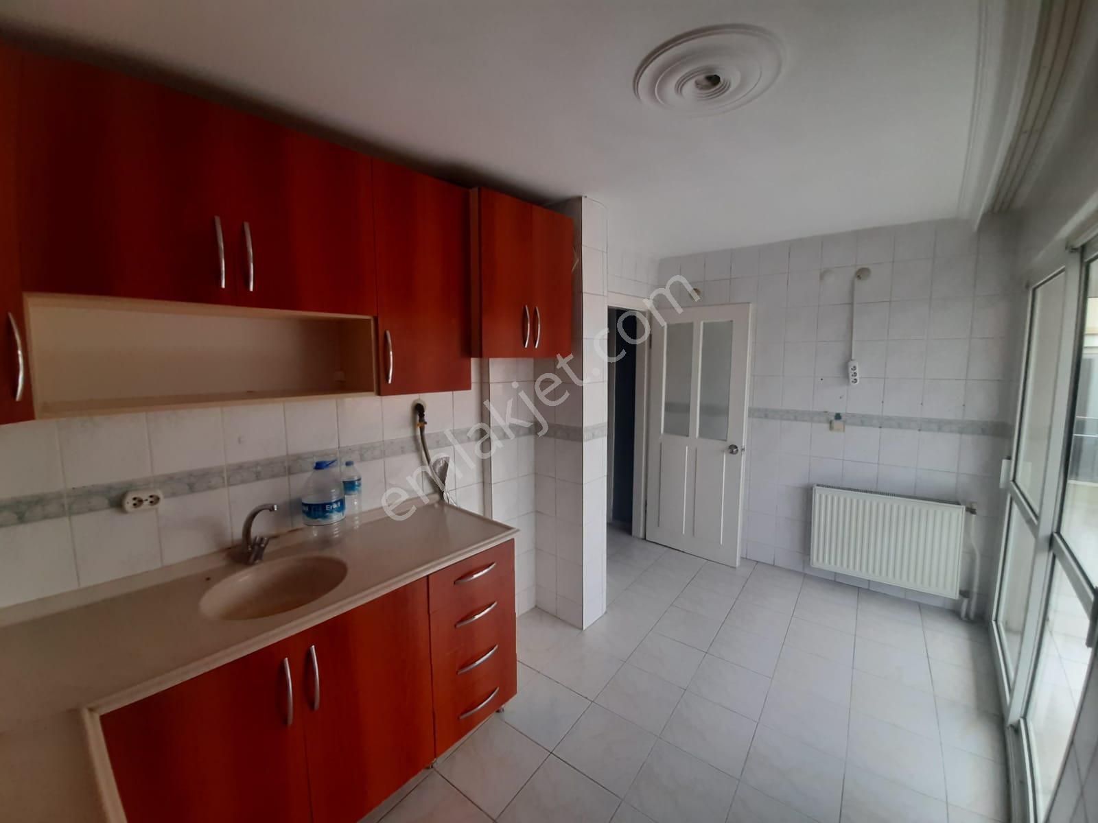 Egemen'den Şemikler Pazarı Ve Demirköprü İzban Yakını 3+1 Kiralık Daire