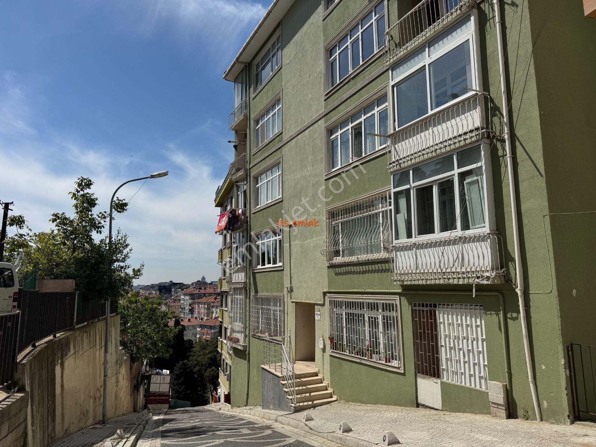 As Emlak Tan 3+1 Setbaşında Caddeye Metroya Yakın 130m2 Daire