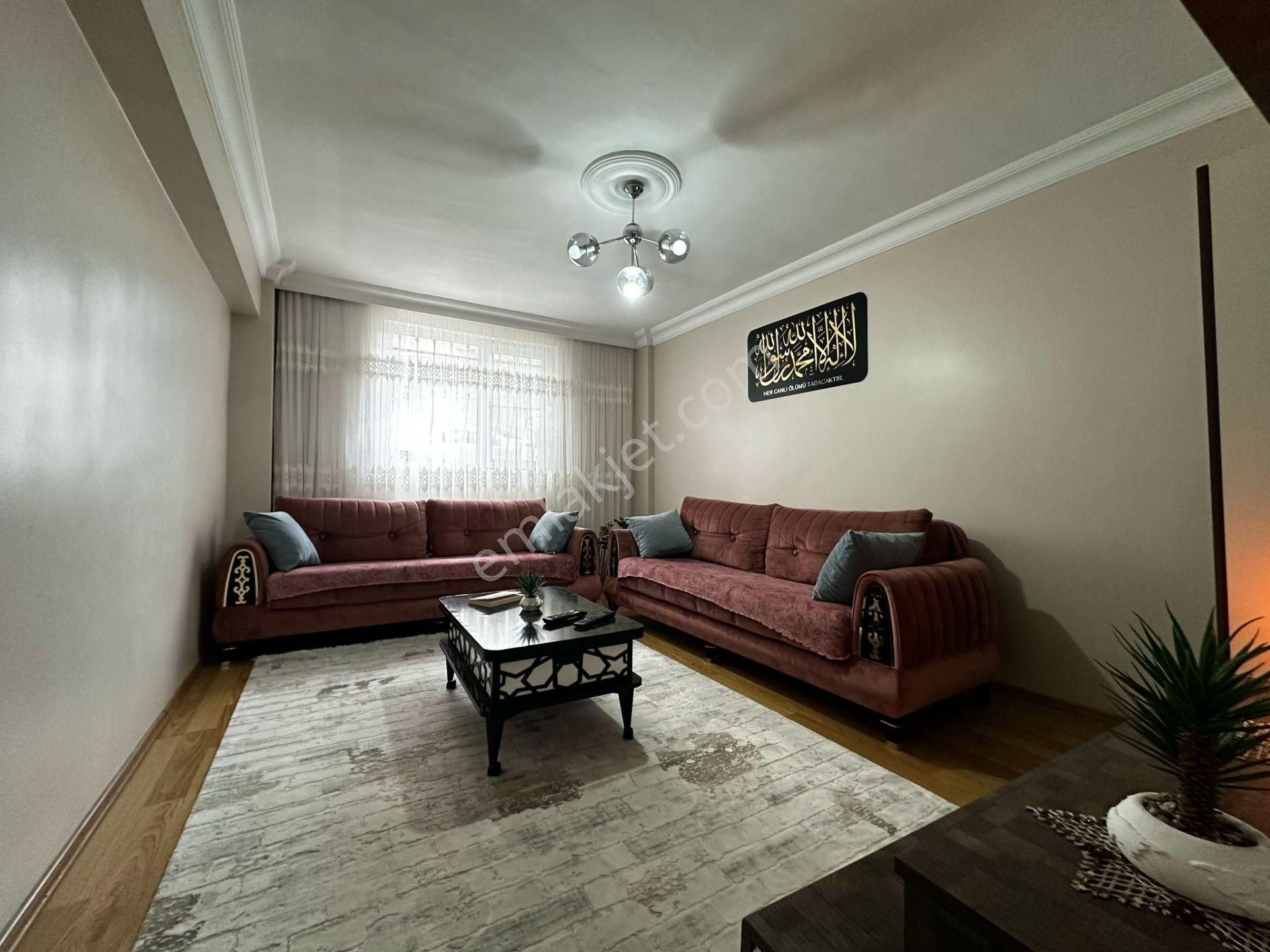 Türkiye Emlak'dan Fatih Mah 2+1 Kredili 95m2 B.kat Daire Kod2570