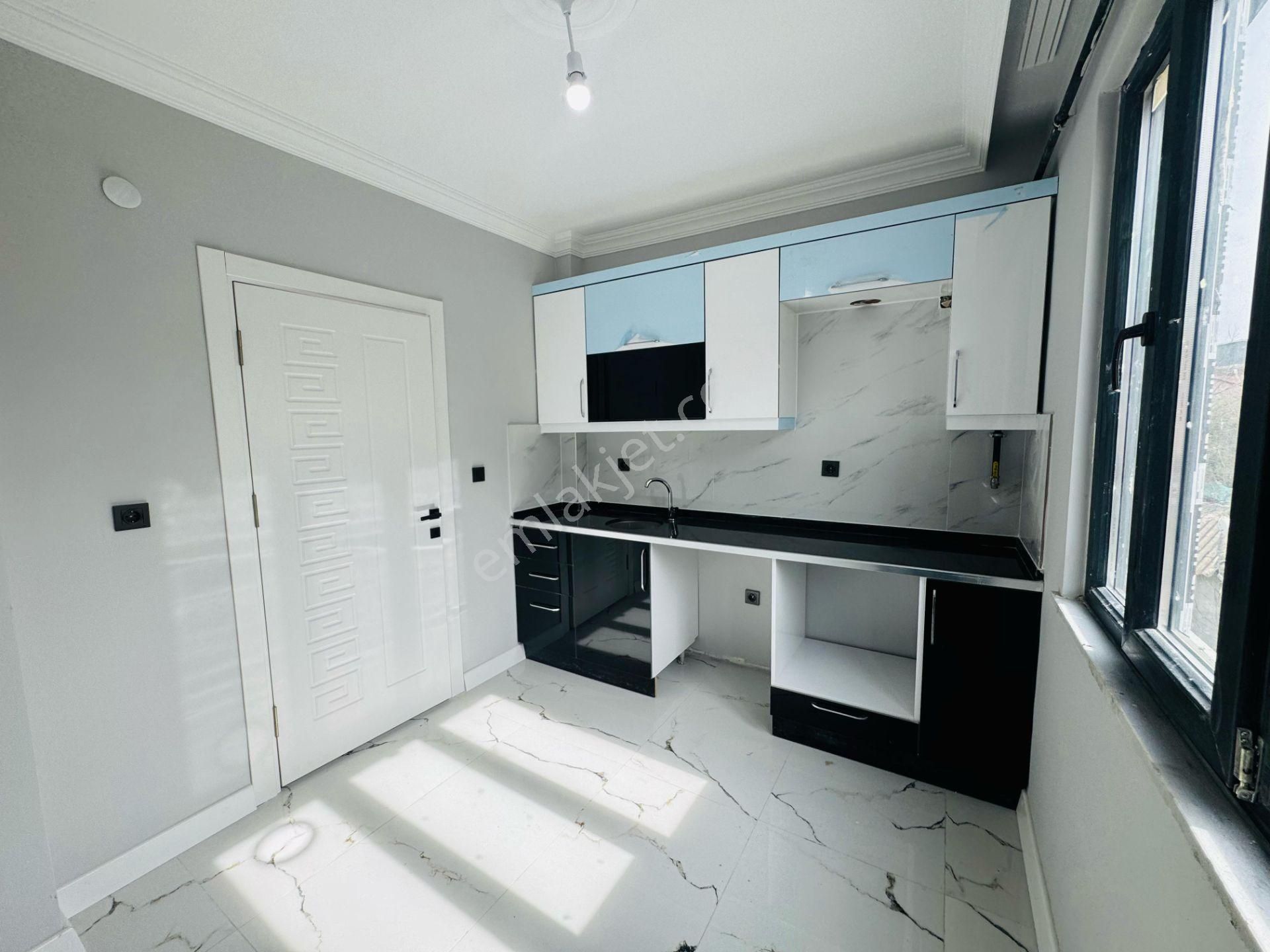 Merpa İnş'tan Çerkezköy Tepe'de İskanlı 1+1 Öncephe Sıfır Daire