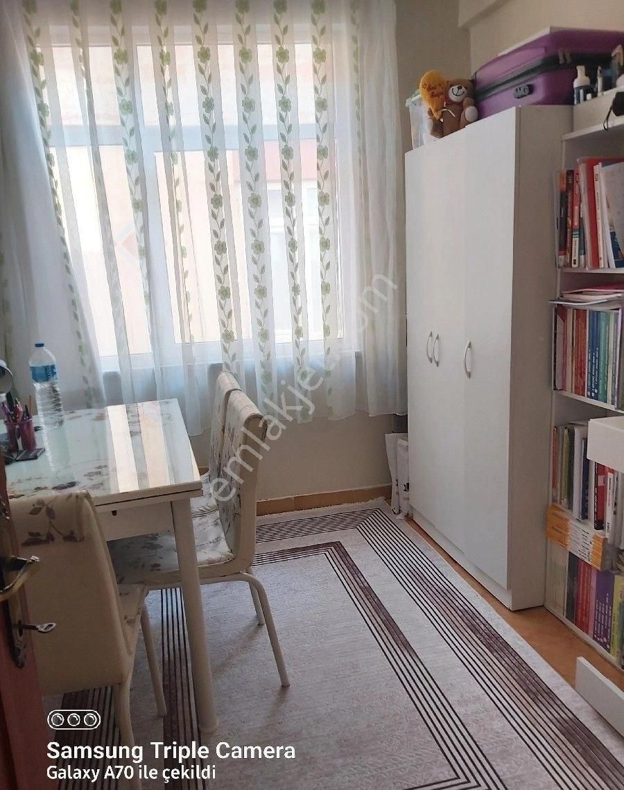 Pazar Pazarın Taninda Satilik Ara Kat