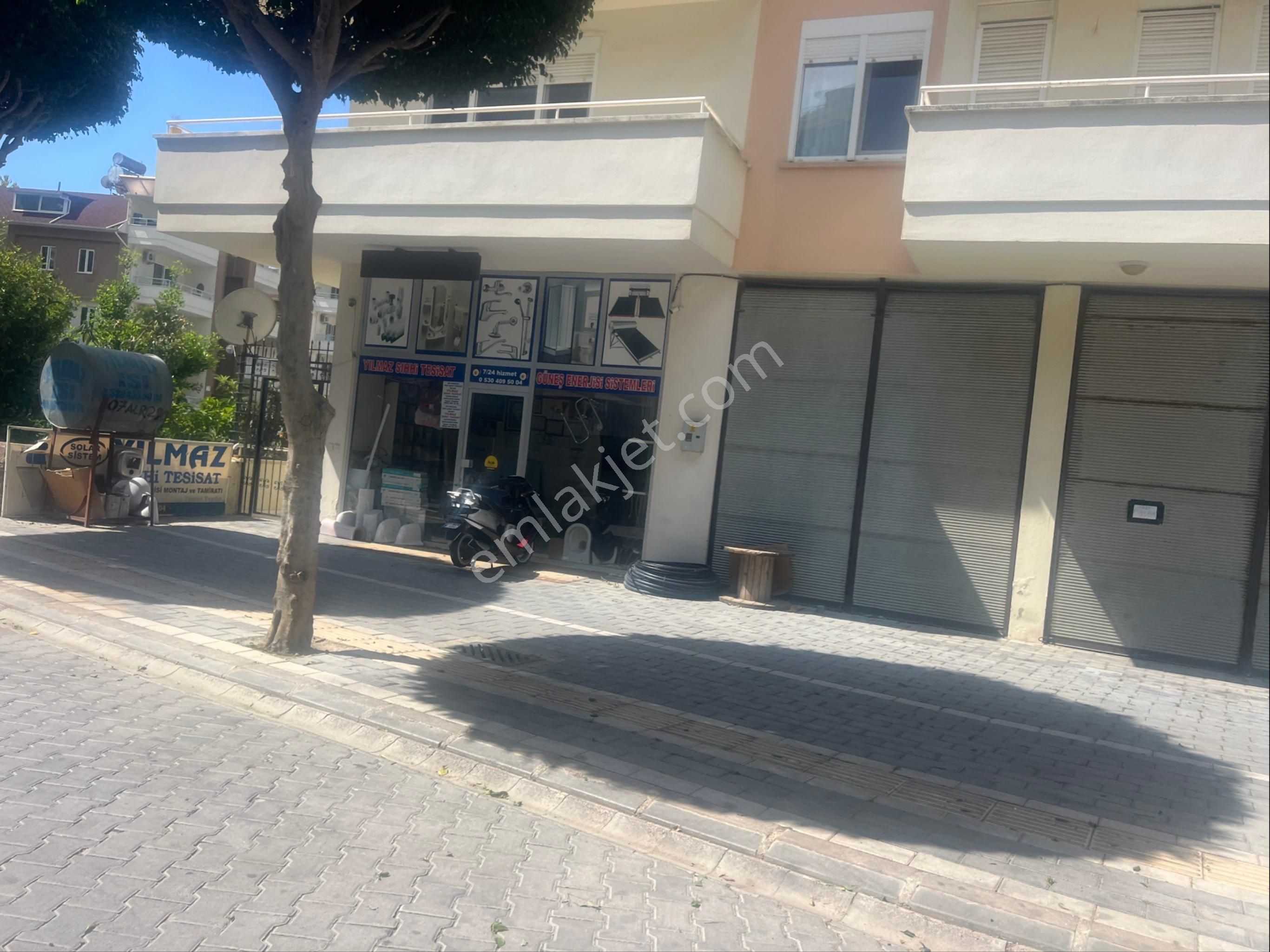 Alanya Avsallarda Merkezde Satılık Dükkan