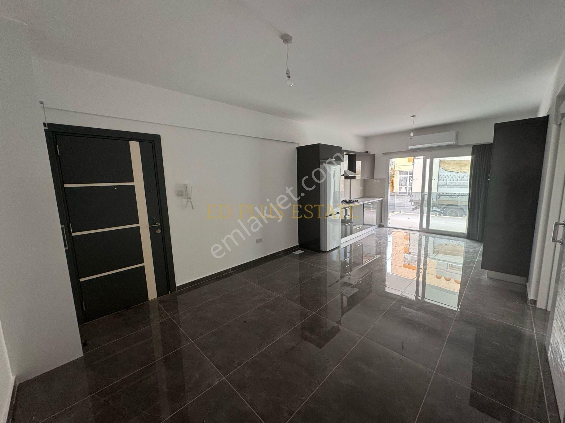 Lefkoşa K.kaymaklı Bölgesinde Satılık 2+1 Zemin Kat Sıfır Daire
