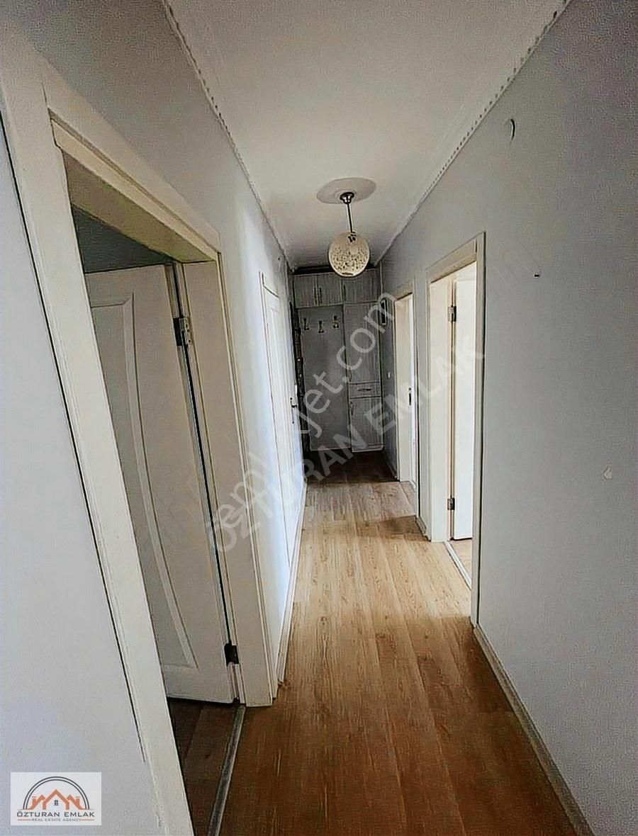 Kuşadası Davutlar Merkezde Satılık Uygun Fiyat 3+1