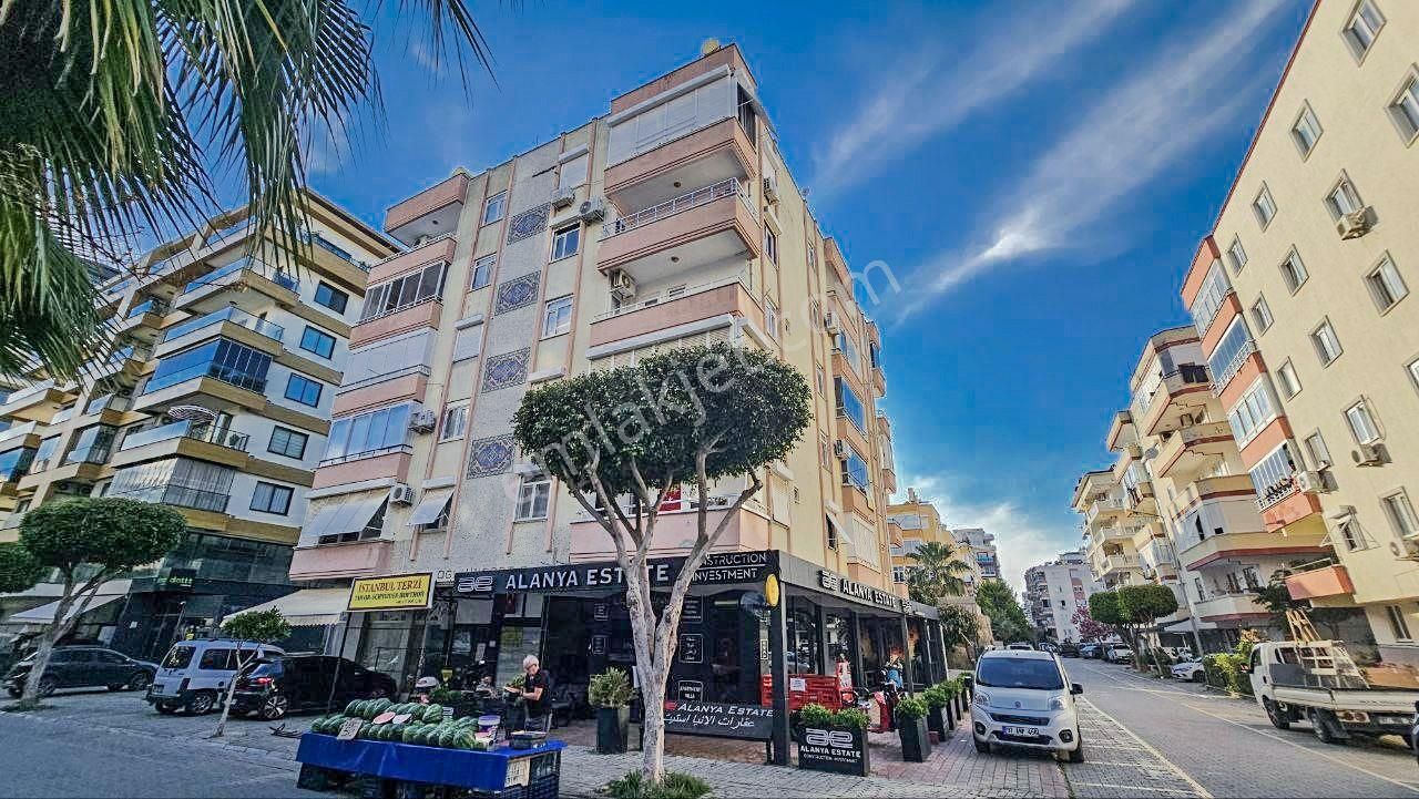Alanya Mahmutlar'da Satılık 1+1 Eşyalı Daire
