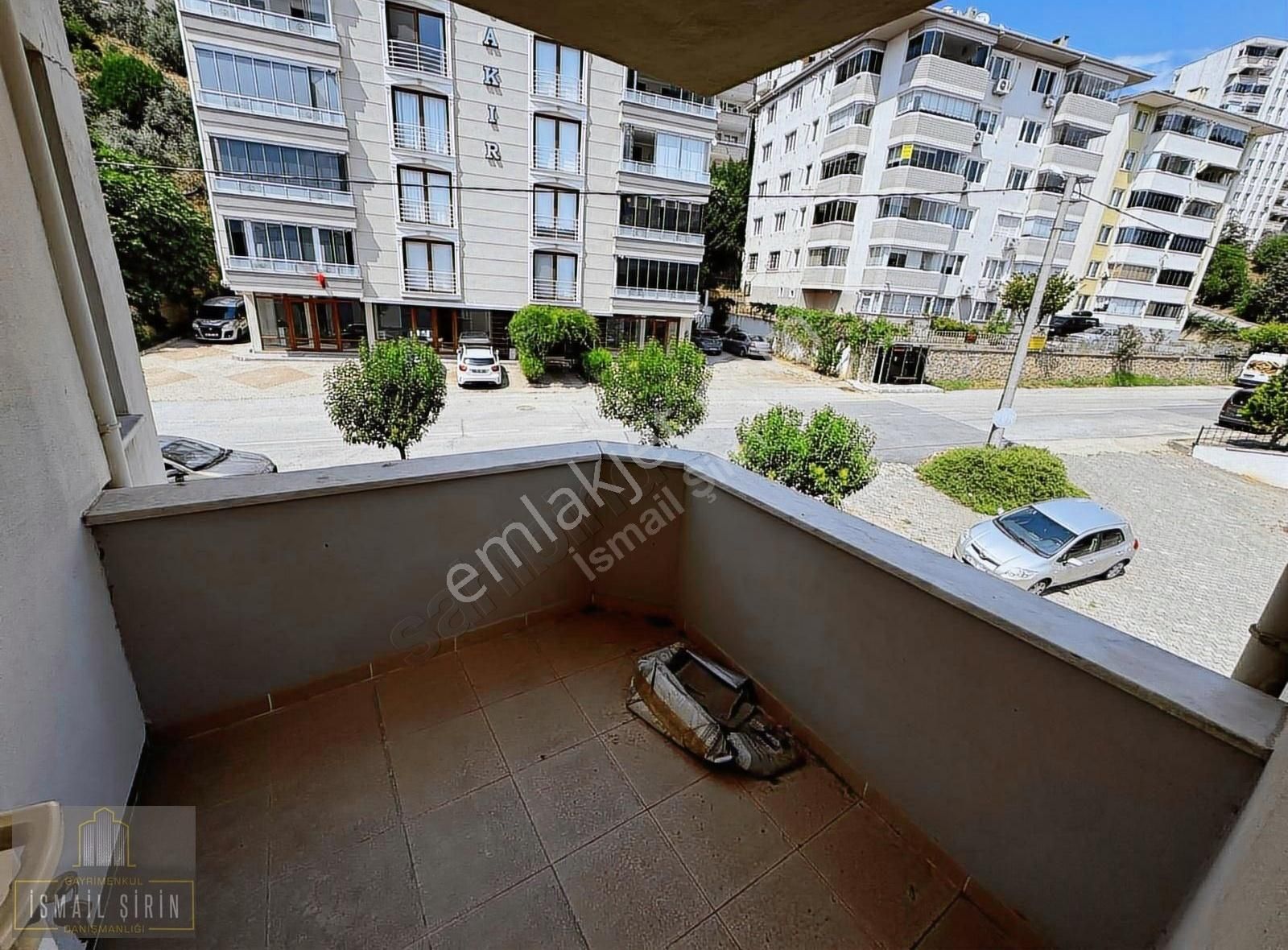 İsmail Şirinden Manastırda Deniz Manzaralı Site İçi 3+1 Daire - Görsel 4