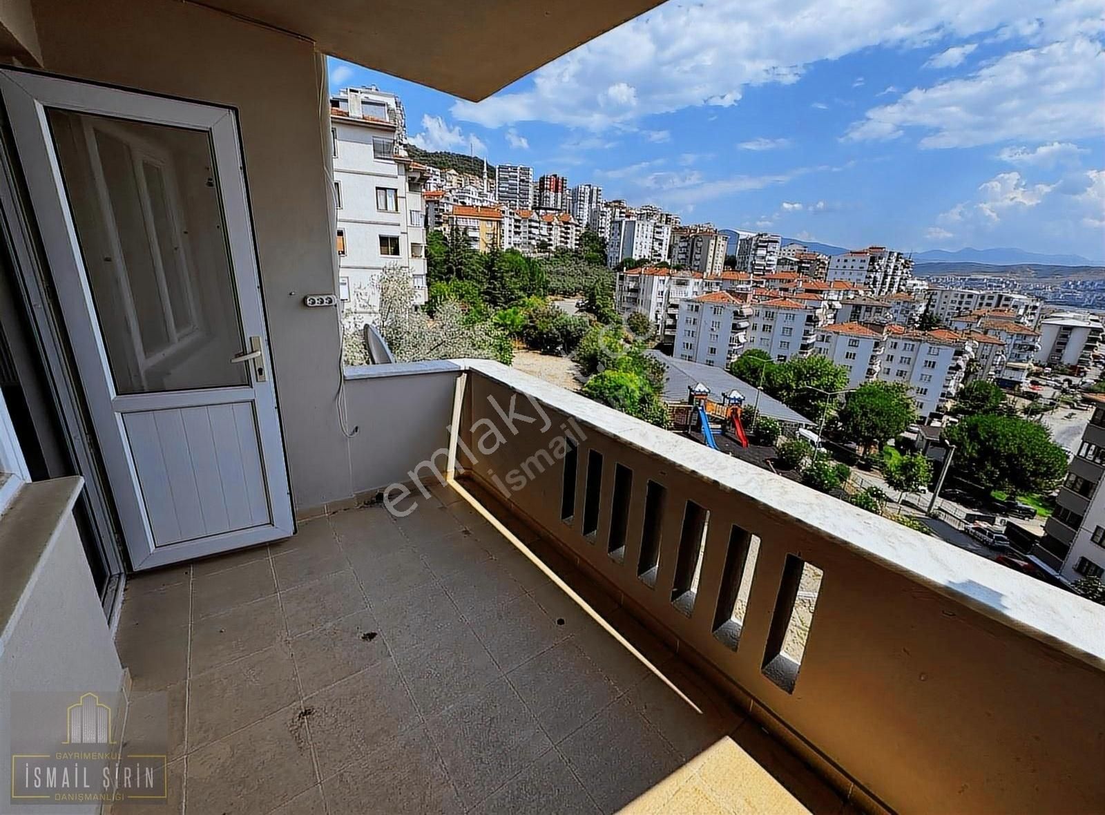 İsmail Şirinden Manastırda Deniz Manzaralı Site İçi 3+1 Daire - Görsel 18
