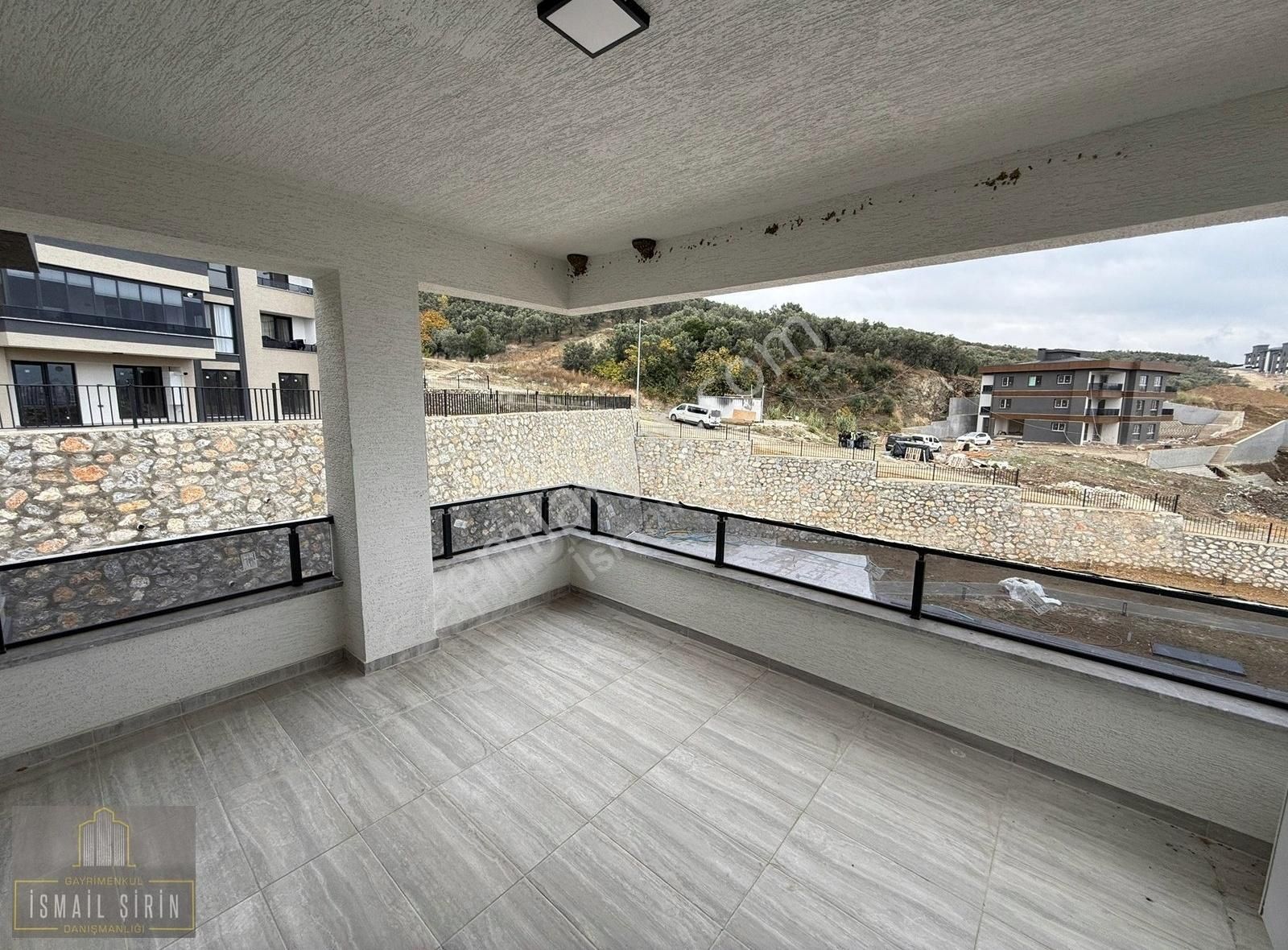 Şirinden Manastırda Yeni Deniz Manzaralı Bulutboğaz Evleri - Görsel 3