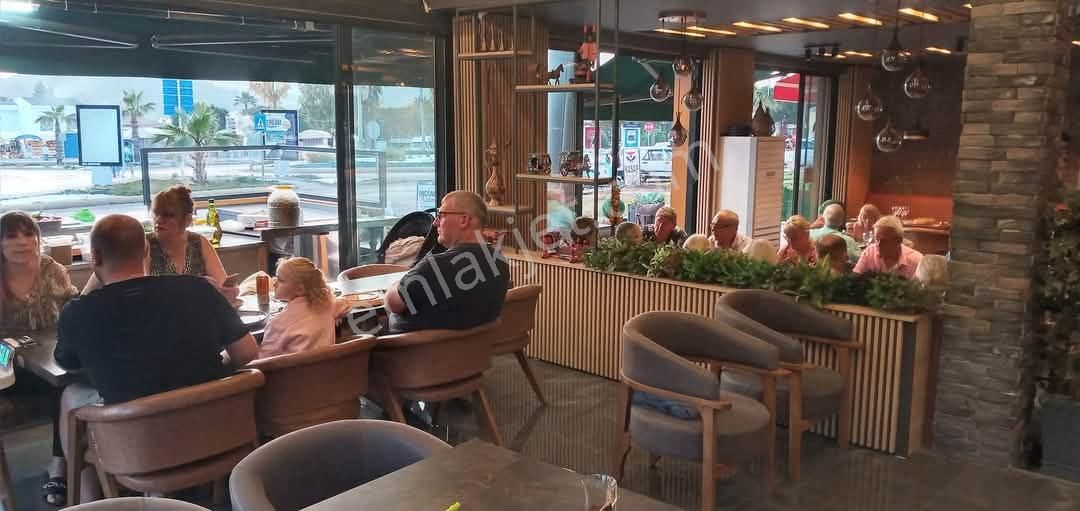 Hisarönü'nde 200 M² 'lik Devren Kiralık Restoran - Görsel 2