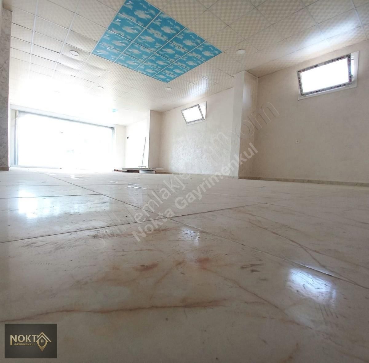Nokta Gayrimenkul'den Mükemmel Lokasyonda Satılık 91 M² Dükkan