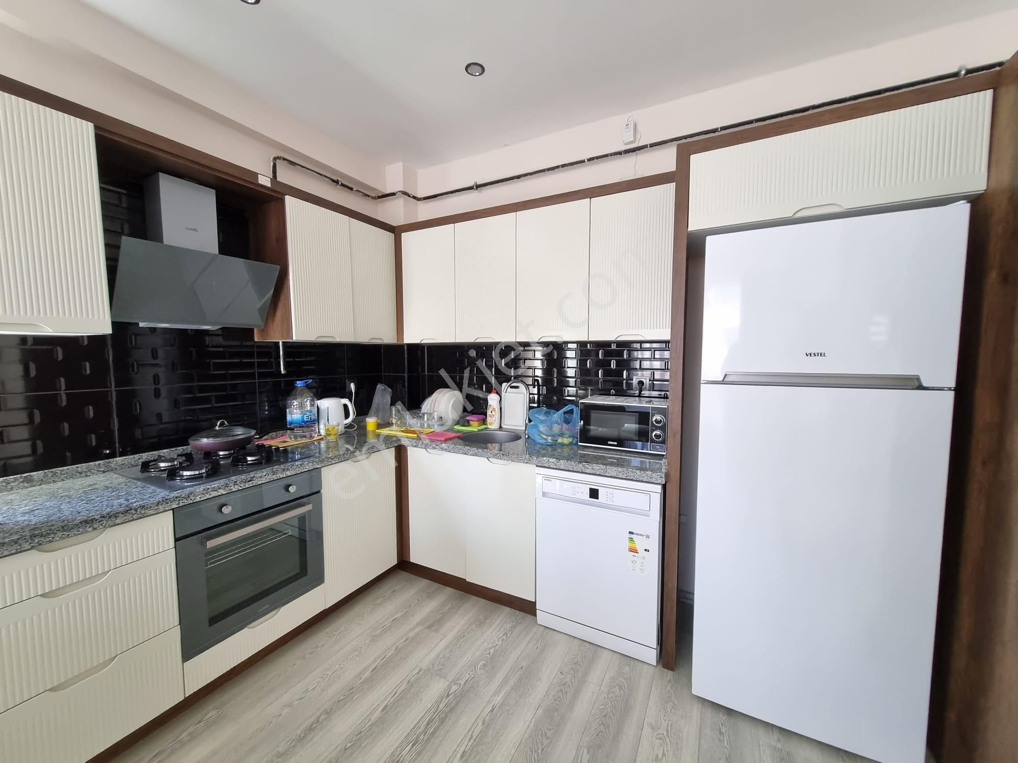 Karınca'dan İlkem Gala Sitesinde Eşyalı Kiralık 2+1 Daire !