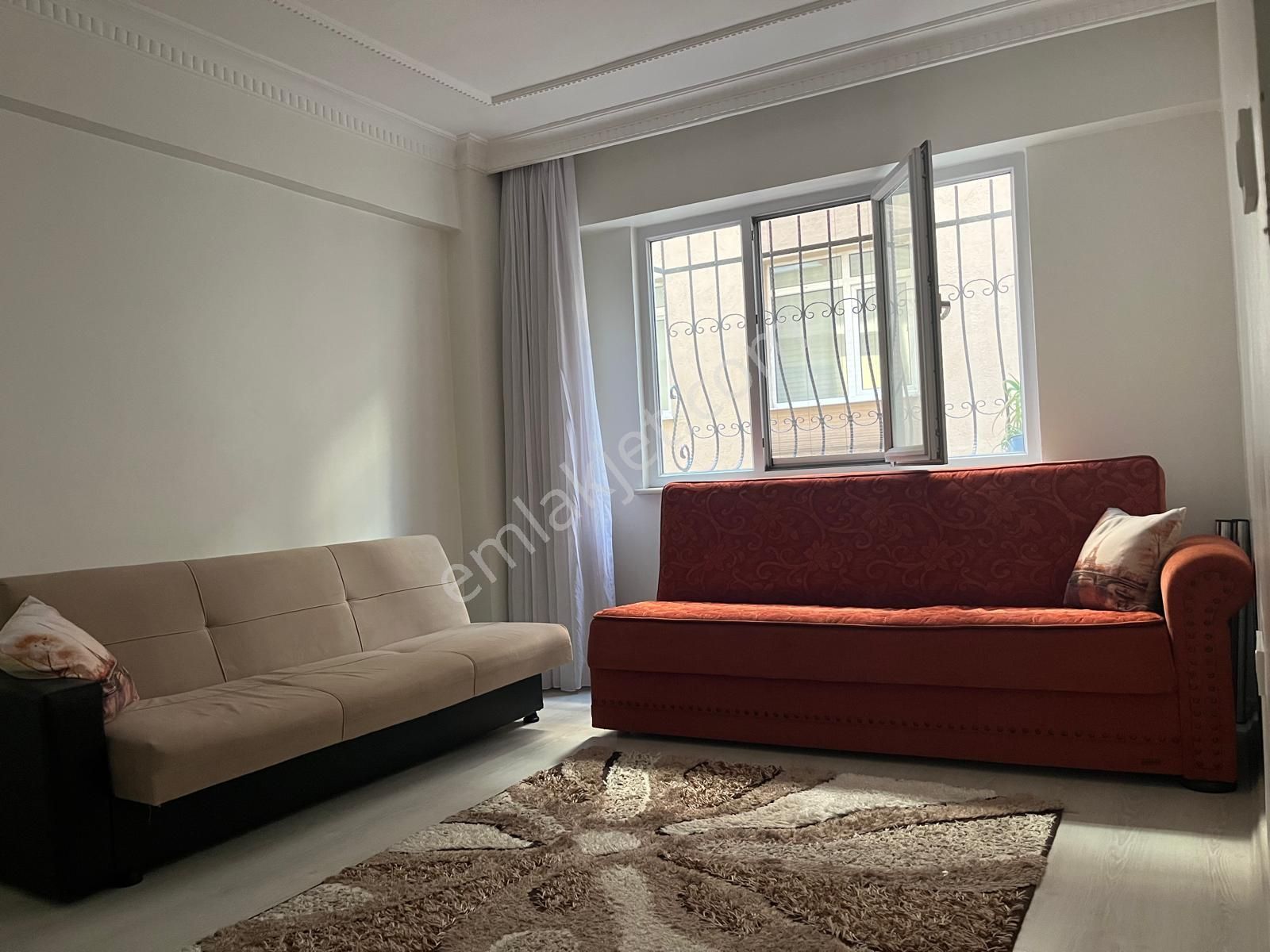 Bağcılar Çınar Mah. Eşyalı - Kat Mülkiyetli Satılık 2+1 Daire