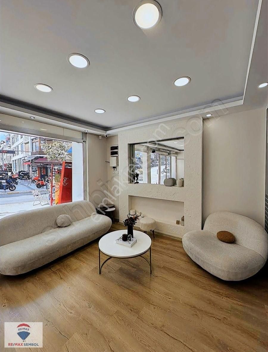 Balçova Ata Caddesinde Devren Kiralık Güzellik Salonu