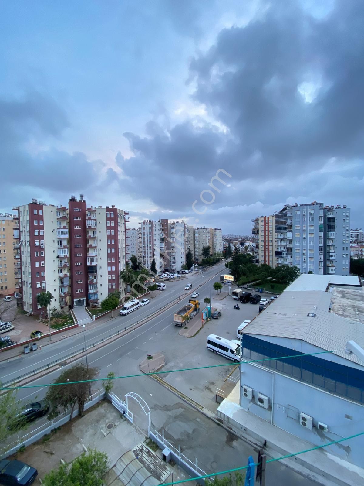 Kaçmaz 3+1 Düdenbaşı Katta Aldın Aldın