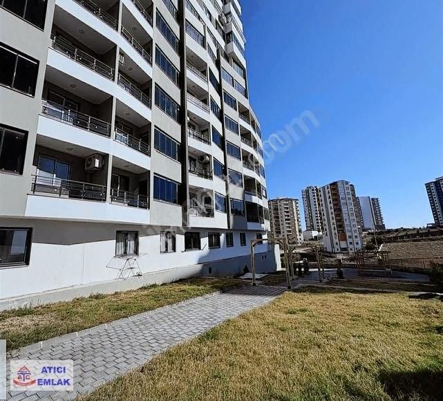 Atc'dan Çatalan Caddesine Çok Yakın Eşyalı Kiralık Daire