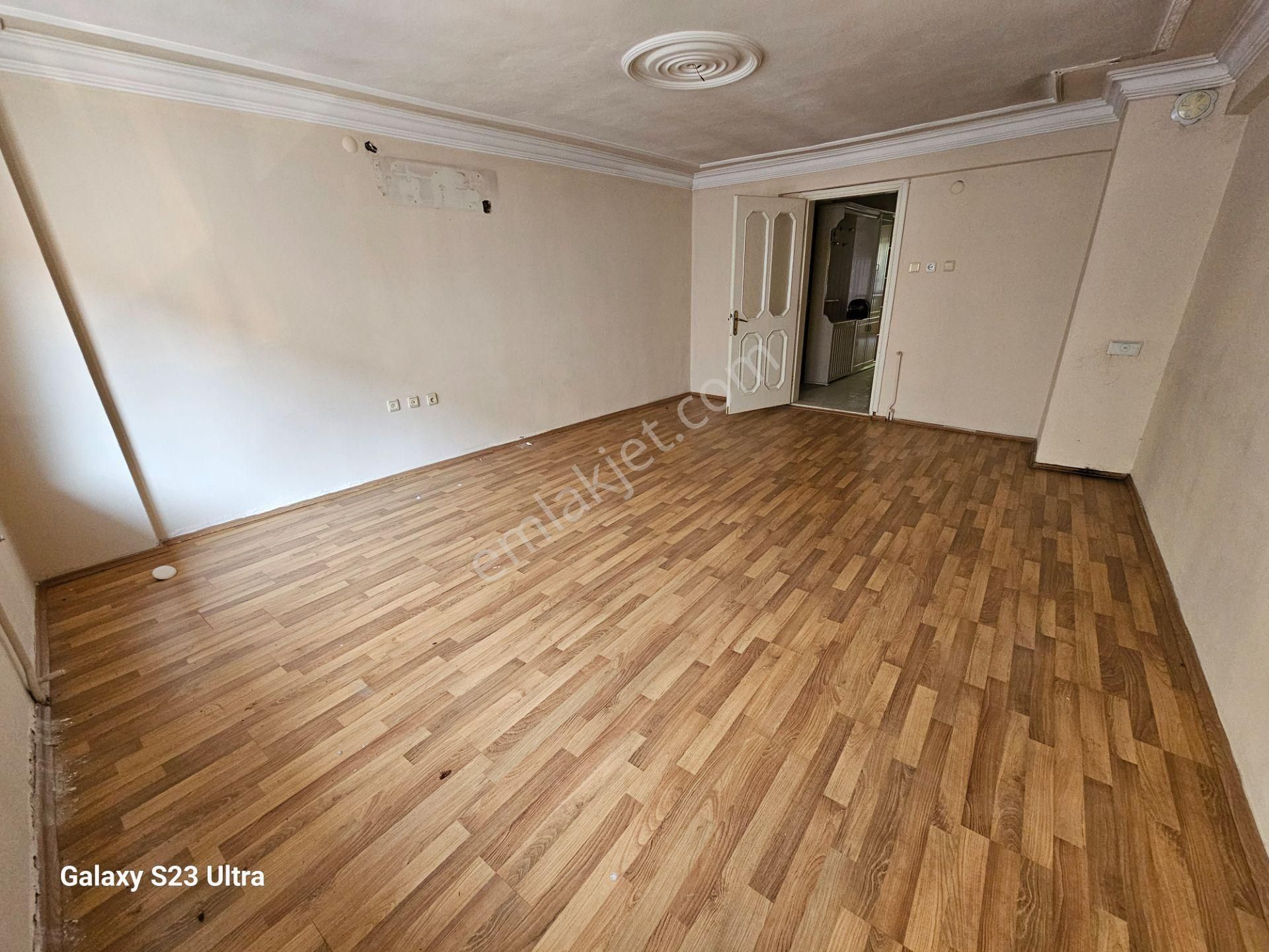 Göçmen Gayrimenkul'den Turan Mah.3+1 Kiralık Dublex Daire - Görsel 9