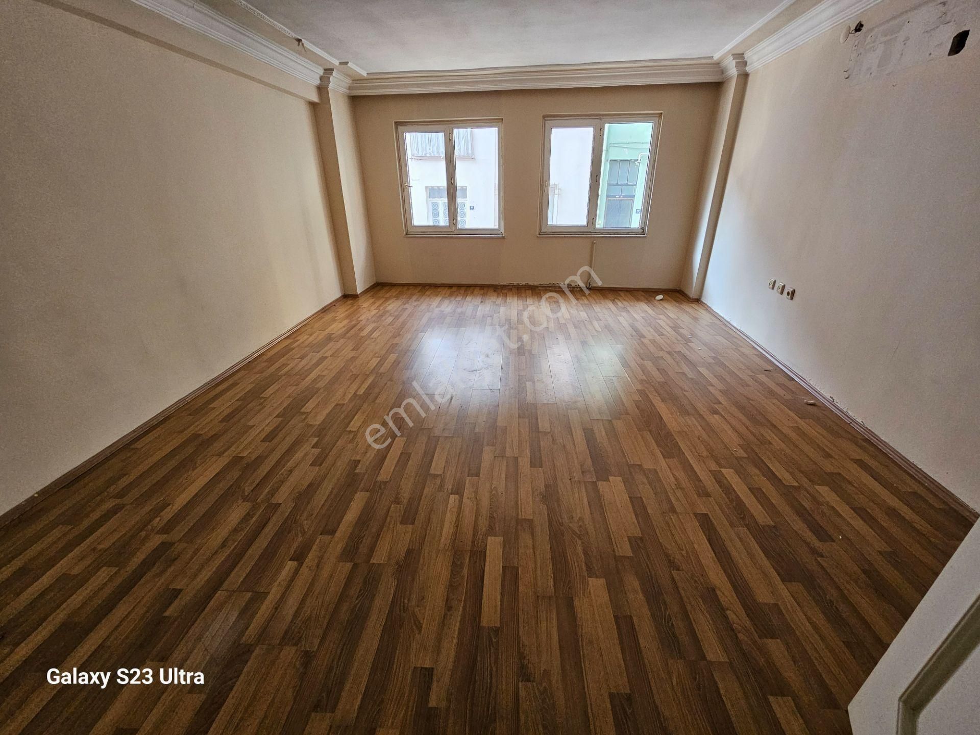 Göçmen Gayrimenkul'den Turan Mah.3+1 Kiralık Dublex Daire - Görsel 8