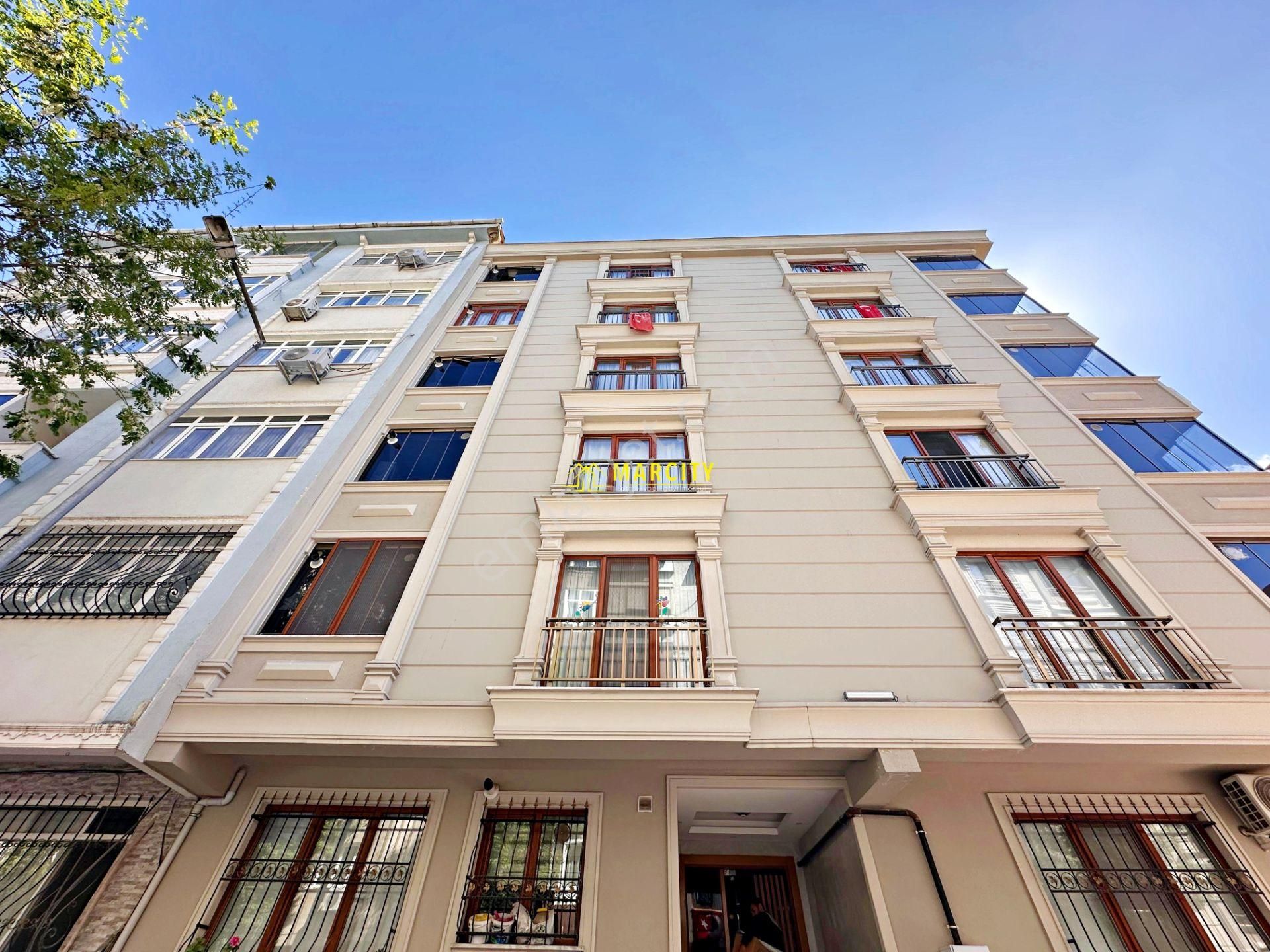 Marcity'den Çamlık Cad.civarı 2 Yıllık Binada Satılık Geniş 2+1