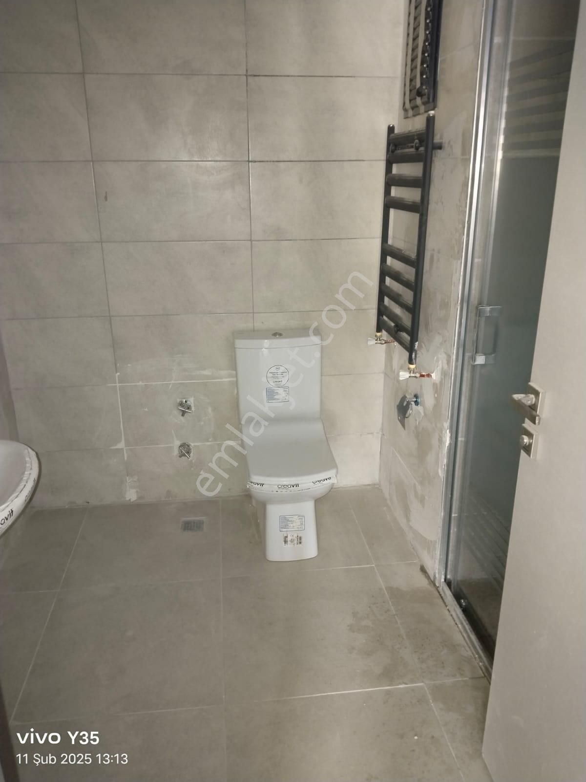 Adana Sarıçam Buruk Tokide Kullanılmamış 3+1 Kiralık Yola Yakın Fırsat Daire !! Açıklama Oku!!!