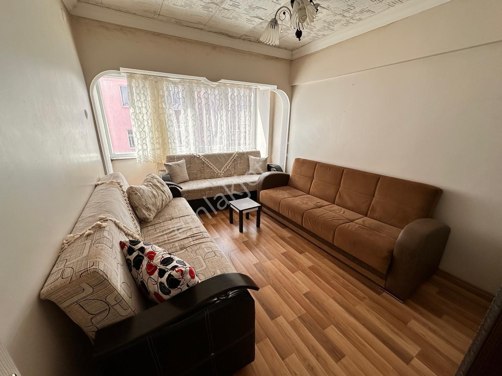 Hacıyusuf Mahallesinde 2+1 Eşyalı Deniz Manzaralı Satılık Daire