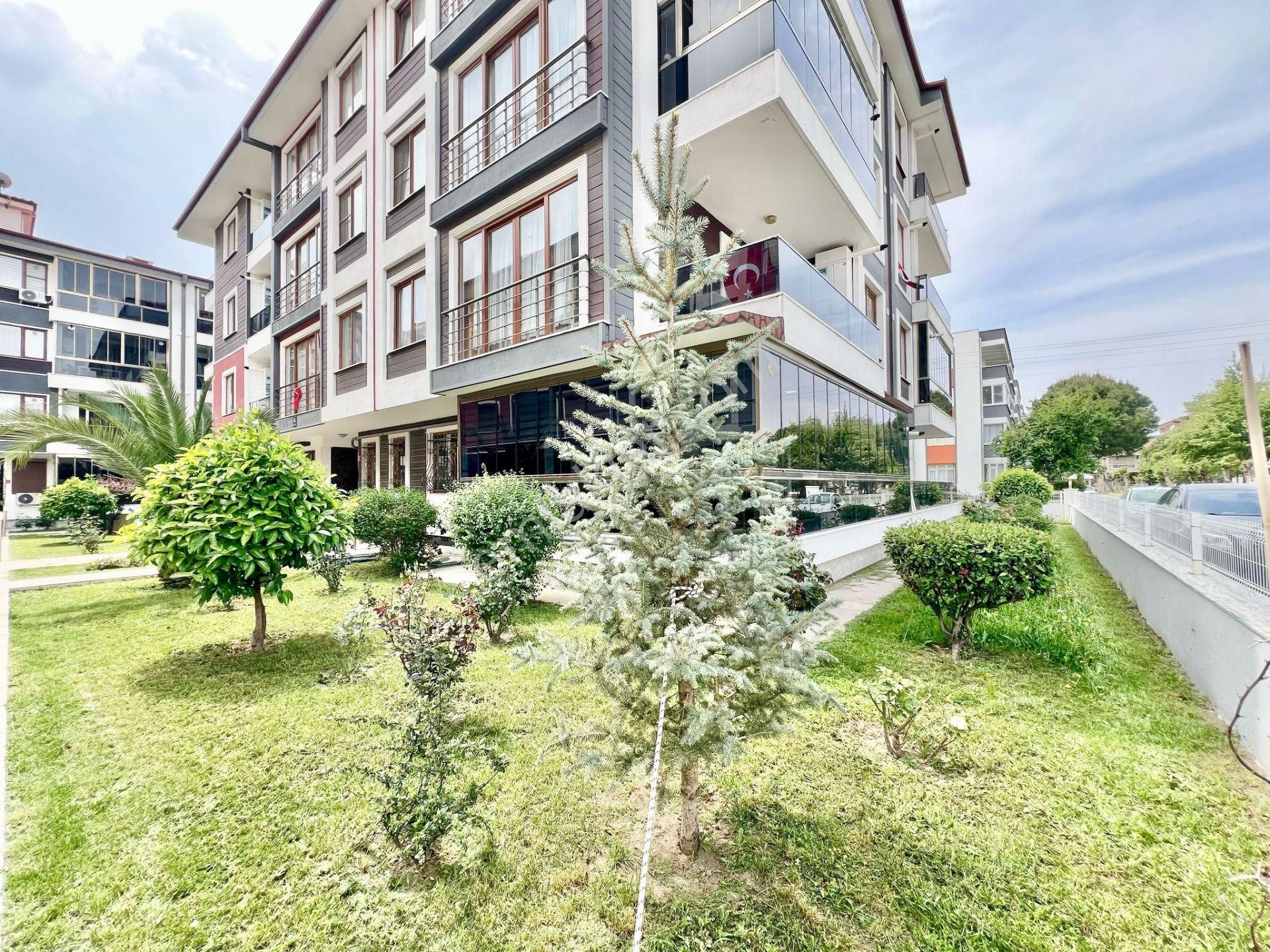 ✅✅alçınar Emlaktan Geniş Balkonlu Öncephe Çift Cephe 2+1✅✅